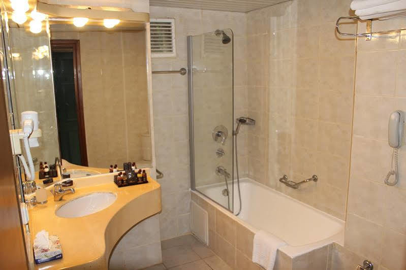 Club Zigana Hotel Beldibi  Bagian luar foto